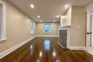 714 Lynnfield St, Lynn, MA 01904 - Photo 5