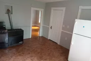 86 Marshall St, Fitchburg, MA 01420 - Photo 5