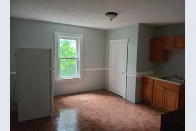86 Marshall St #2, Fitchburg, MA 01420 - Photo 7
