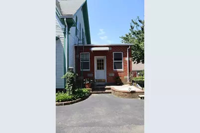 7-R W Dane St, Beverly, MA 01915 - Photo 3