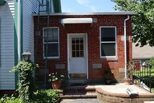 7R W Dane St, Beverly, MA 01915 - Photo 3