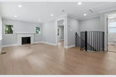 9 Walden Pond Ave, Saugus, MA 01906 - Photo 15