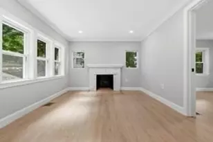 9 Walden Pond Ave, Saugus, MA 01906 - Photo 17