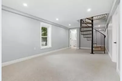 9 Walden Pond Ave, Saugus, MA 01906 - Photo 23