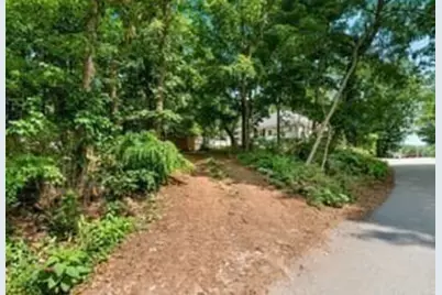9 Walden Pond Ave, Saugus, MA 01906 - Photo 31