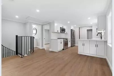 9 Walden Pond Ave, Saugus, MA 01906 - Photo 13