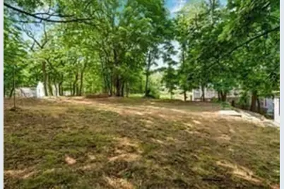9 Walden Pond Ave, Saugus, MA 01906 - Photo 33