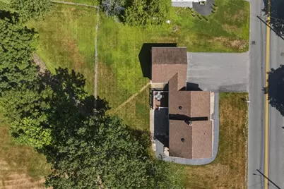 38 Montaup Ave, Dracut, MA 01826 - Photo 35