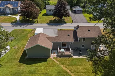 38 Montaup Ave, Dracut, MA 01826 - Photo 31