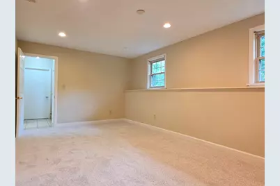 8 Woodridge Ln, Ashland, MA 01721 - Photo 29
