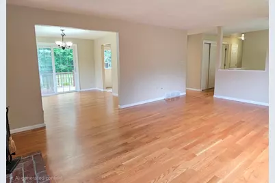 8 Woodridge Ln, Ashland, MA 01721 - Photo 9