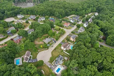 2 Brian Cir, Millbury, MA 01527 - Photo 35
