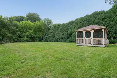 2 Brian Cir, Millbury, MA 01527 - Photo 31