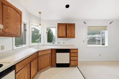 40 Pine Grove Dr #40, South Hadley, MA 01075 - Photo 7