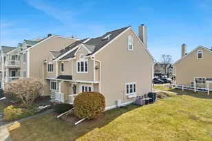 1316 Carriage Ln, Taunton, MA 02780 - Photo 31