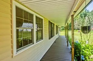 37 Cooper Rd, Northbridge, MA 01534 - Photo 5