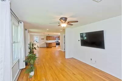 37 Cooper Rd, Northbridge, MA 01534 - Photo 17