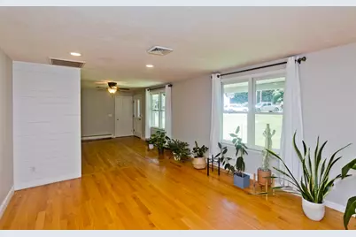 37 Cooper Rd, Northbridge, MA 01534 - Photo 13