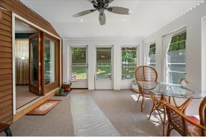 6 Wire Village Rd, Spencer, MA 01562 - Photo 9
