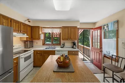 6 Wire Village Rd, Spencer, MA 01562 - Photo 13