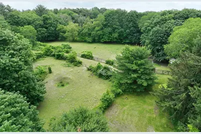 374 High St, Pembroke, MA 02359 - Photo 21
