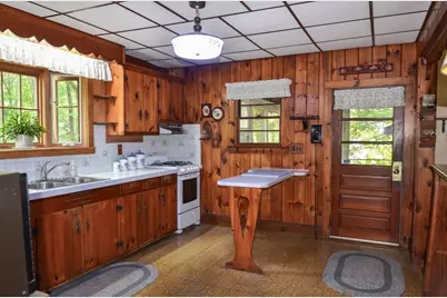 240 Gates Pond Rd, Berlin, MA 01503 - Photo 7