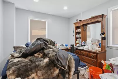 22 Sachem St, Fall River, MA 02724 - Photo 15