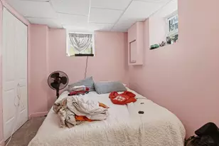 22 Sachem St, Fall River, MA 02724 - Photo 19