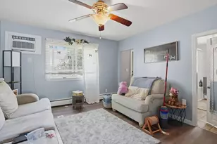 22 Sachem St, Fall River, MA 02724 - Photo 13