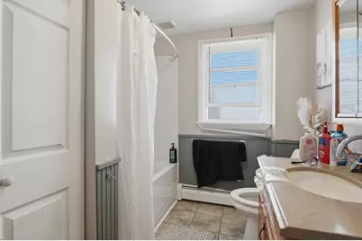 22 Sachem St, Fall River, MA 02724 - Photo 11
