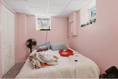 22 Sachem St, Fall River, MA 02724 - Photo 19