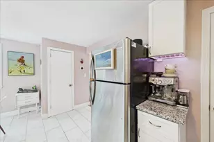 110 Hooper Rd, Dedham, MA 02026 - Photo 11