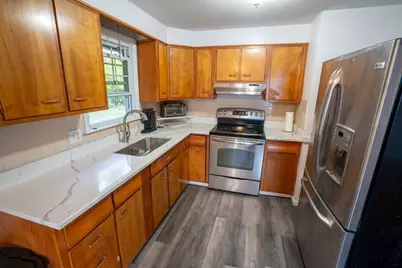 65 Harold St, Worcester, MA 01604 - Photo 7