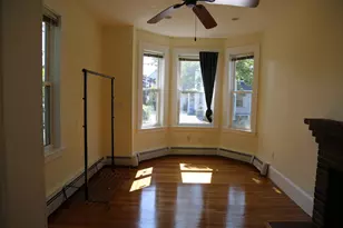 130 Ash St, Waltham, MA 02453 - Photo 5
