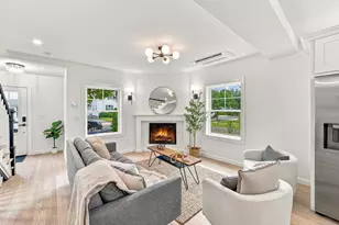 18 Jefferson Rd, Wakefield, MA 01880 - Photo 1