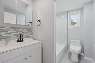 404 Bryant St, Malden, MA 02148 - Photo 25