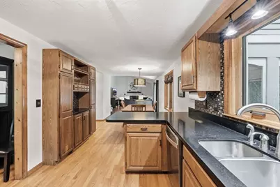 10 Tattan Farm Road, Worcester, MA 01605 - Photo 11