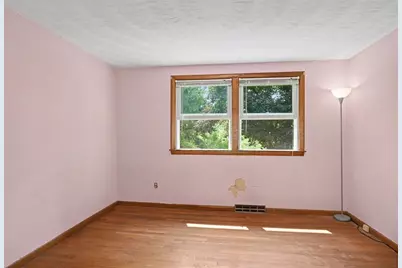 216 Brigham St, Marlborough, MA 01752 - Photo 15