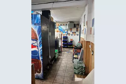 1012 Main St, Brockton, MA 02301 - Photo 17