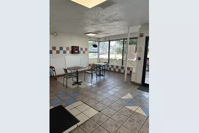 1012 Main St, Brockton, MA 02301 - Photo 11