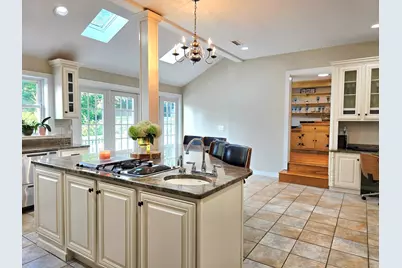259 Salisbury St, Holden, MA 01520 - Photo 5