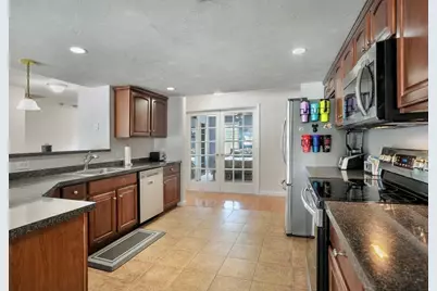 309 Hampton Way #309, Abington, MA 02351 - Photo 7