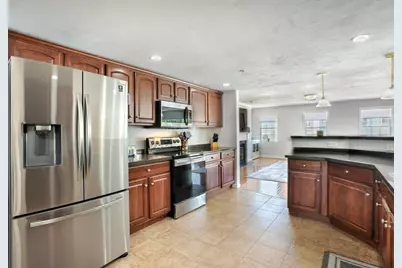 309 Hampton Way #309, Abington, MA 02351 - Photo 9
