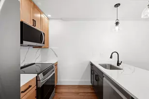 2 Railroad Ave, Rowley, MA 01938 - Photo 11