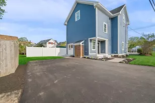 2 Railroad Ave, Rowley, MA 01969 - Photo 35