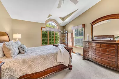 185 Clearwater Cir, Ludlow, MA 01056 - Photo 17