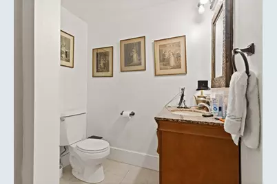 97 E Central St, Franklin, MA 02038 - Photo 15