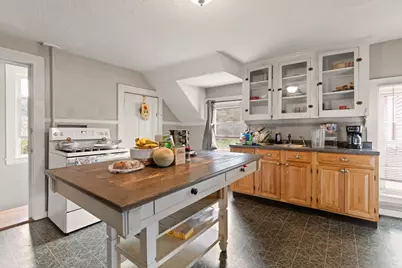 97 E Central St, Franklin, MA 02038 - Photo 23
