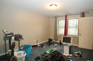 1289 Bay St, Springfield, MA 01109 - Photo 9