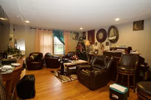 1289 Bay St, Springfield, MA 01109 - Photo 3